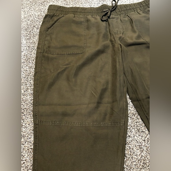 Maurices Women’s Dark Olive Green Trousers - Picture 5 of 7